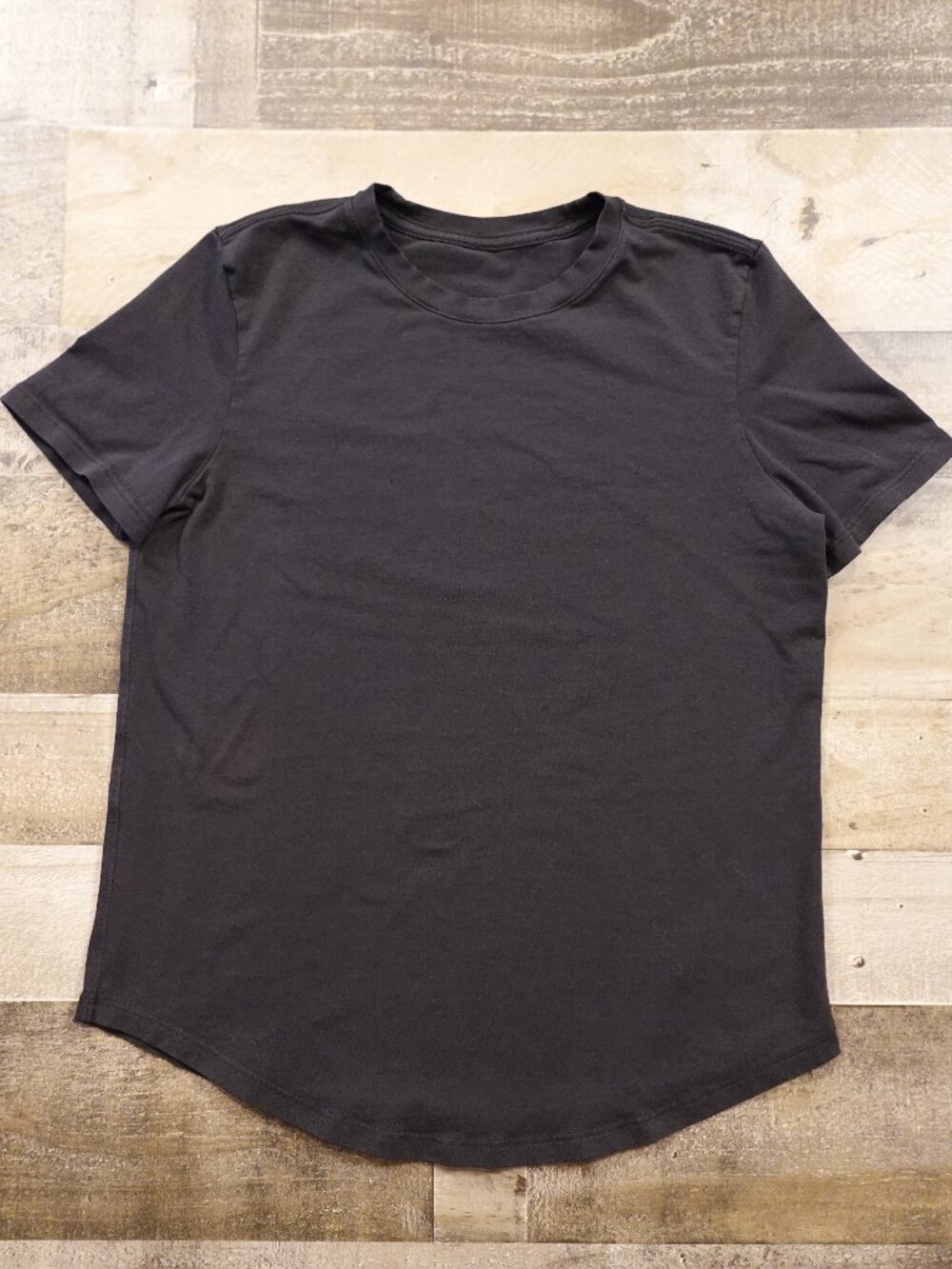 Lululemon Tech Short Sleeve Shirt Women’s Small Black Athletic